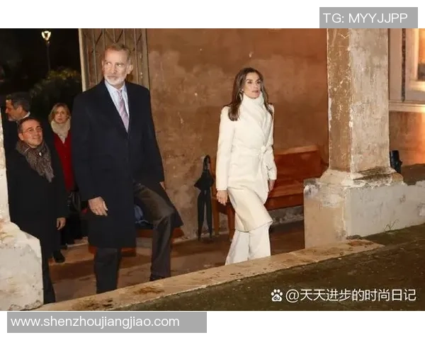 西班牙足球明星太太们的魅力瞬间与时尚风采大揭秘