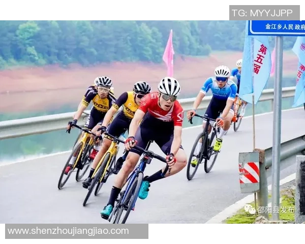 重庆网球队的拼搏之路:从默默无闻到赛场辉煌的奋斗故事